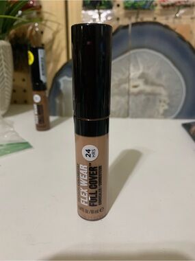 Revlon Flex Wear Full Cover Concealer - Tan Beige